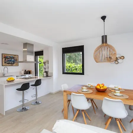 Sa Riera White On The By Interhome 펜션 *